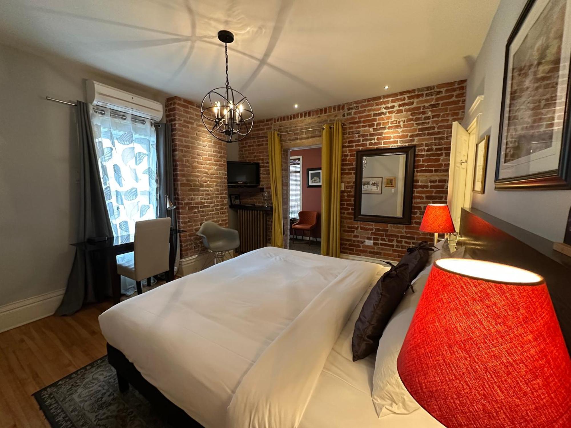 Auberge Aux Deux Lions Quebec City Ngoại thất bức ảnh